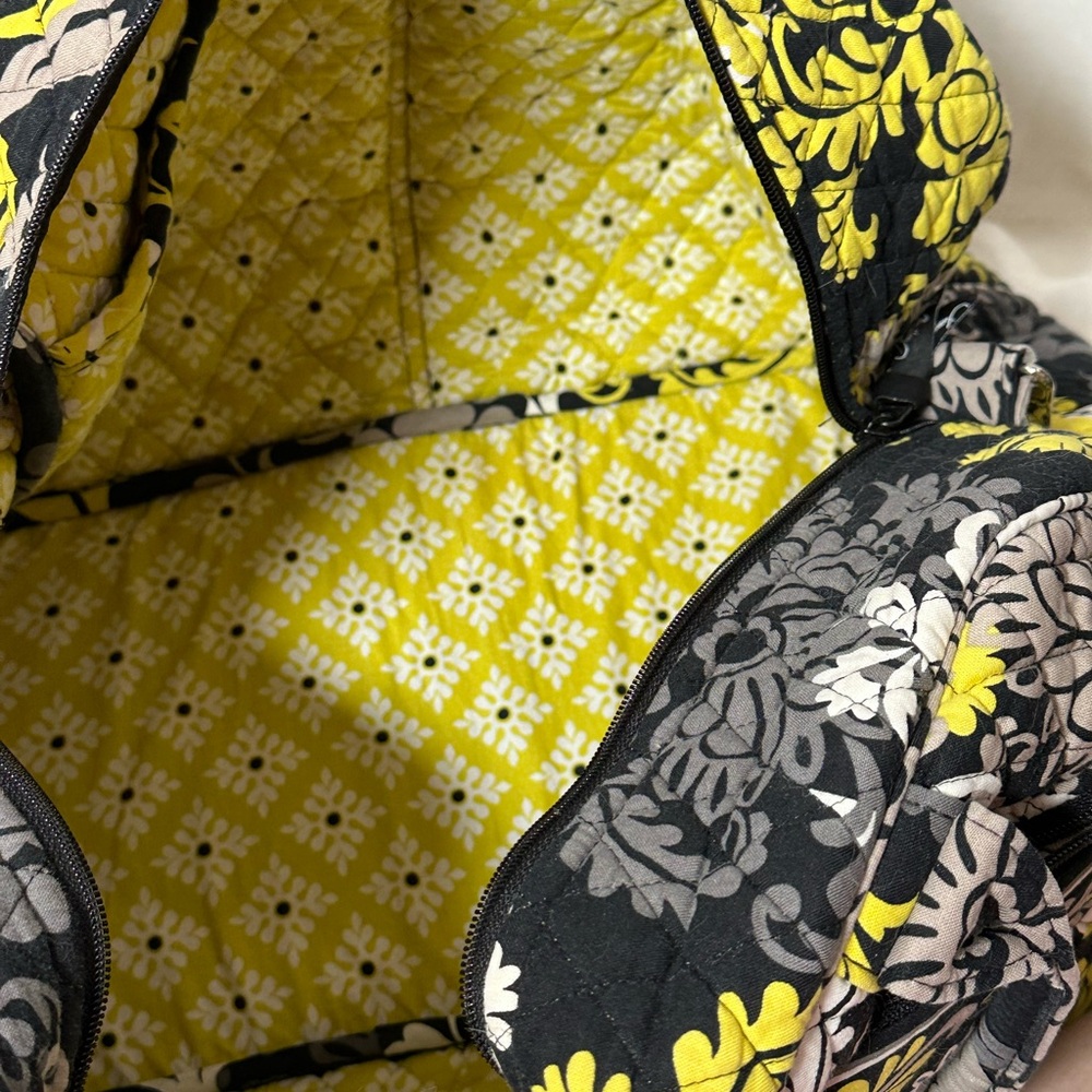 Vera Bradley Black and Yellow Floral Weekender Bag could be laptop bag too - Picture 3 of 3